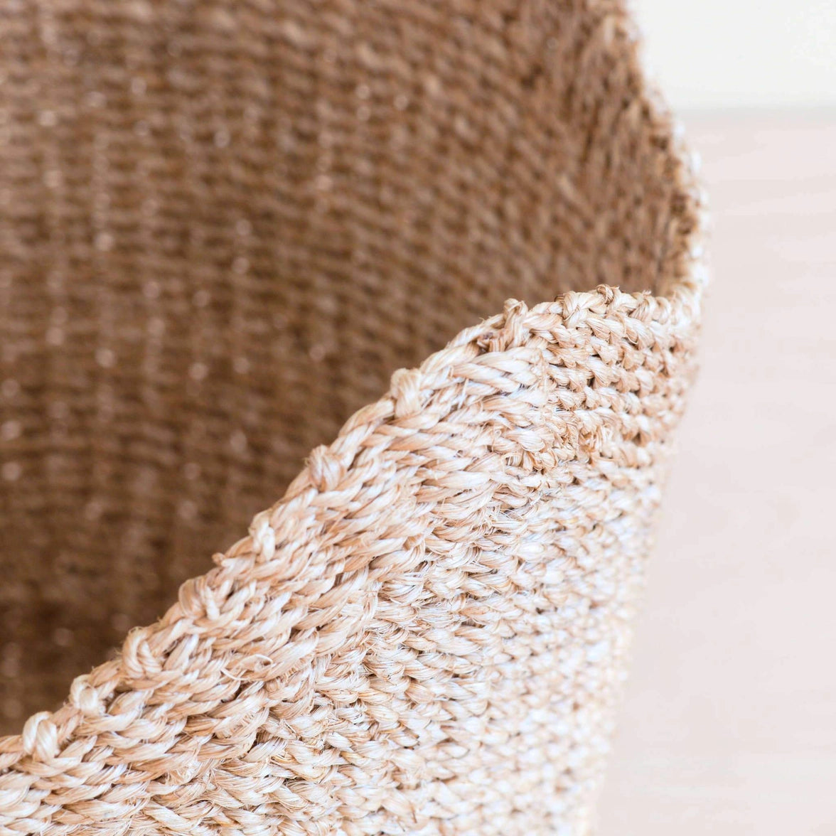 Natural Scallop Planter Basket