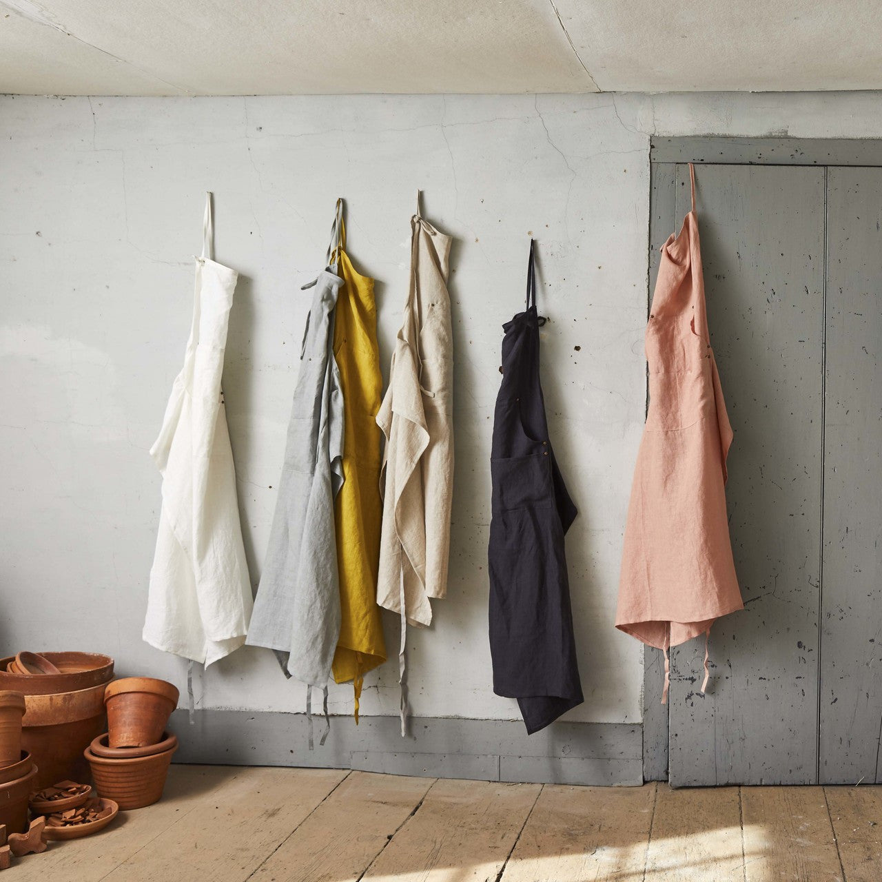 Linen Grand Aprons