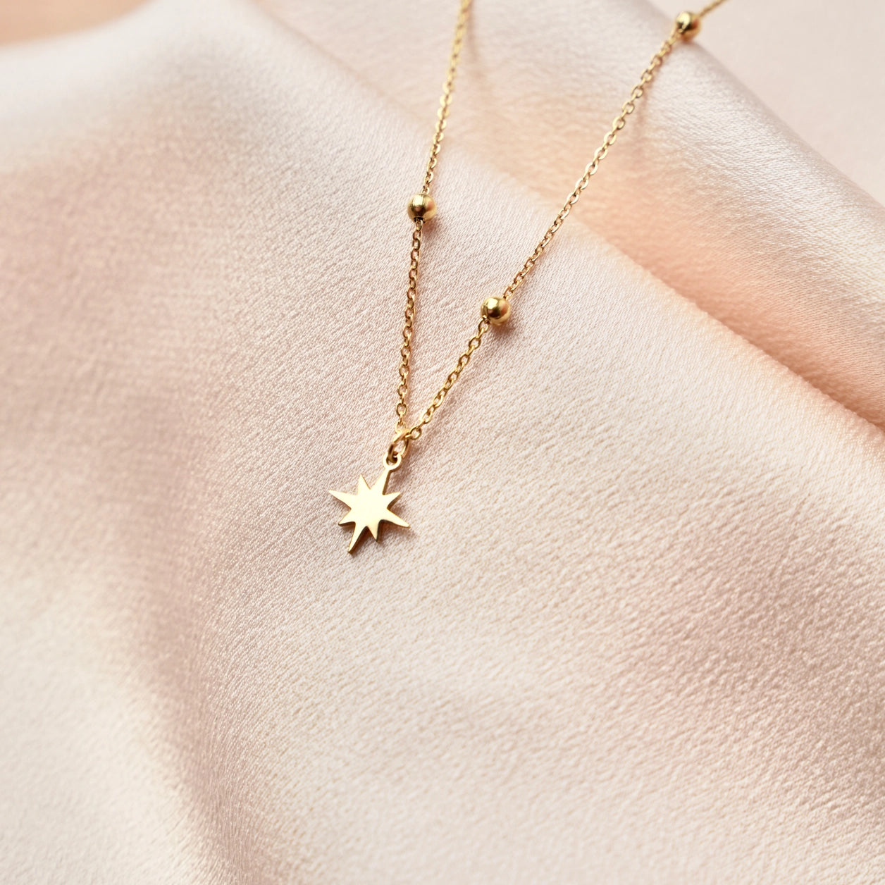 Ball Chain Star Pendant Necklace