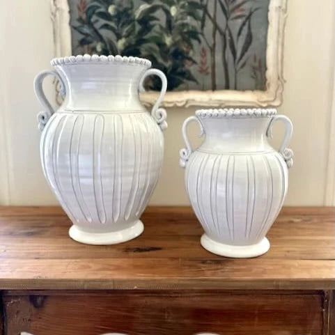 Lya Ceramic Urn