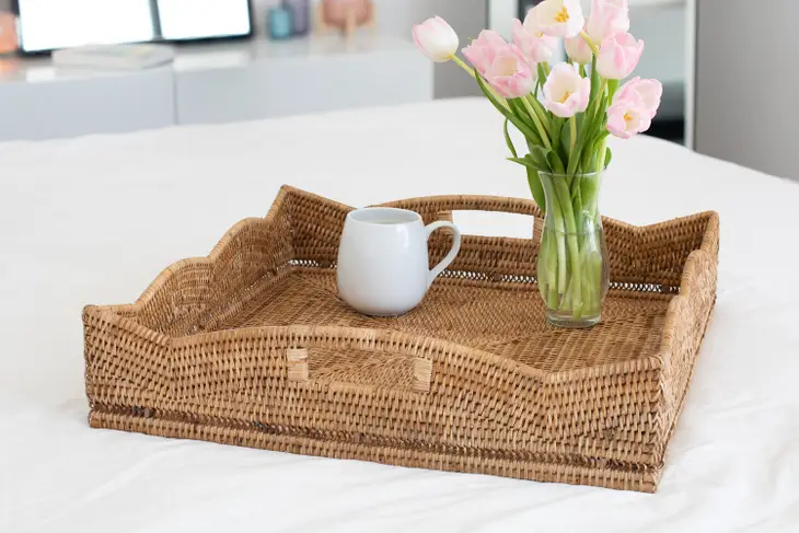 Rattan Scallop Collection Square Tray